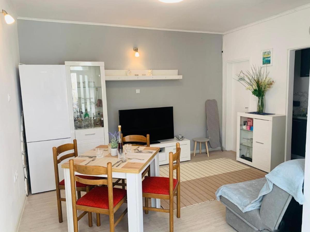 Apartman Flora'S Garden Daire Korčula Dış mekan fotoğraf